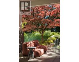2955 Rosebery Avenue, West Vancouver, BC V7V3A5 Photo 14