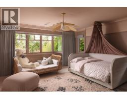 2955 Rosebery Avenue, West Vancouver, BC V7V3A5 Photo 24