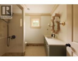 2955 Rosebery Avenue, West Vancouver, BC V7V3A5 Photo 29