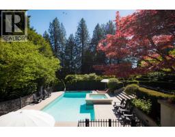 2955 Rosebery Avenue, West Vancouver, BC V7V3A5 Photo 38
