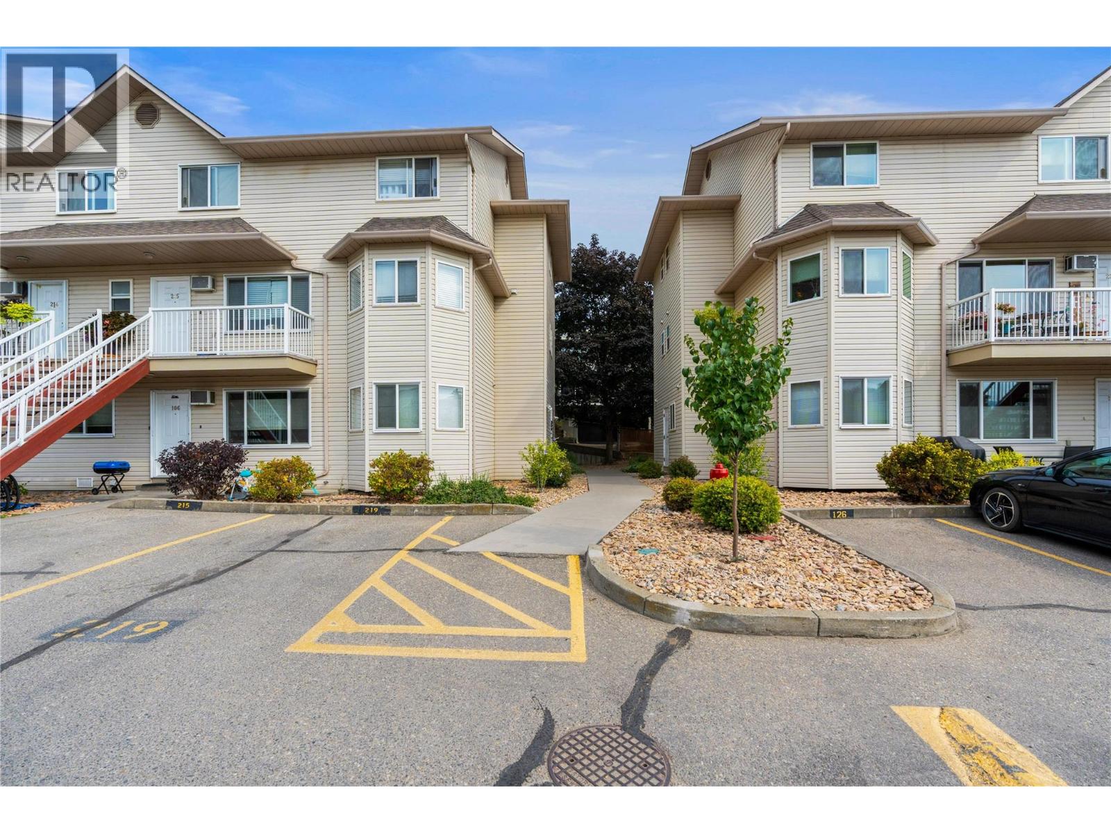 4202 Alexis Park Drive, Vernon