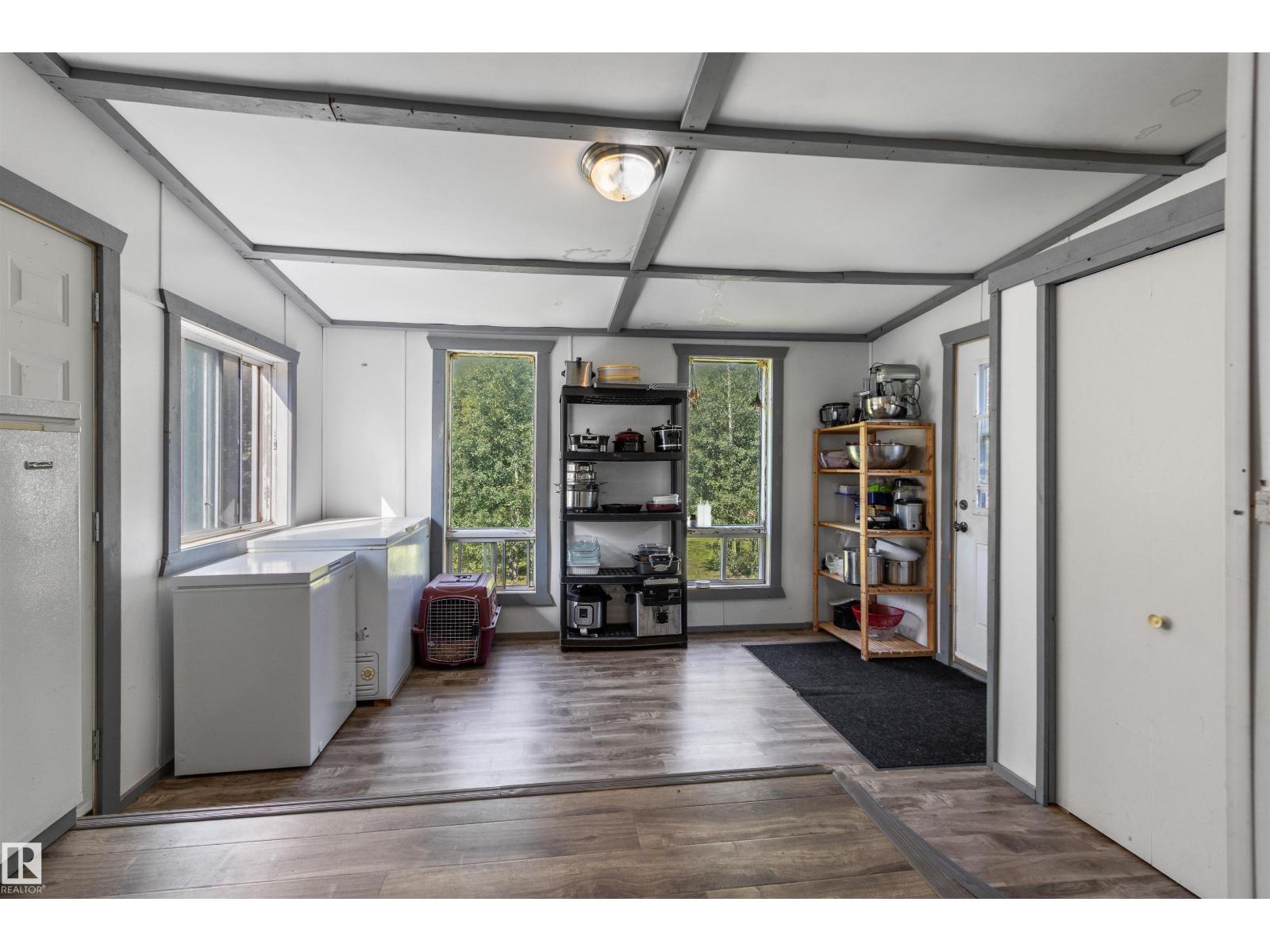 7113 TWP ROAD 520 - Image 44