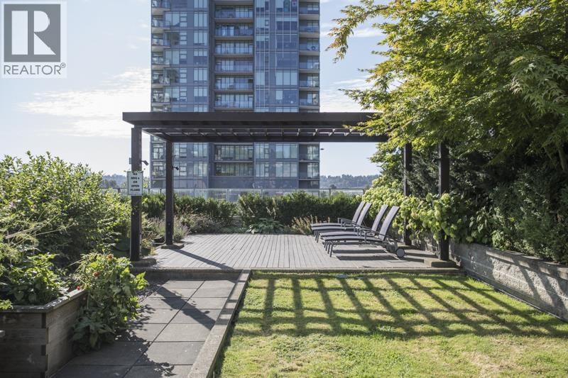 707 668 COLUMBIA STREET, New Westminster