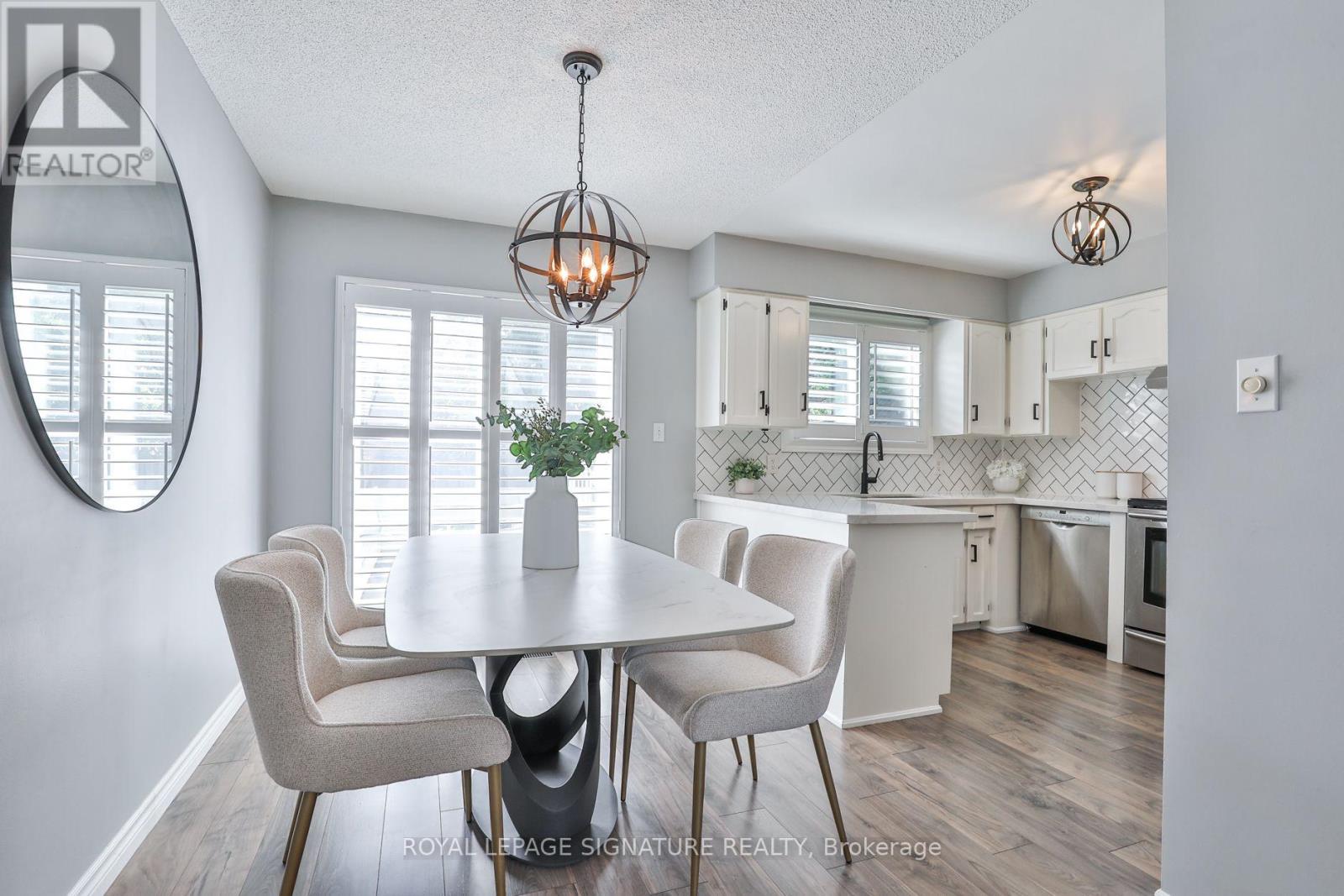 13 SMYTH CRESCENT - 10