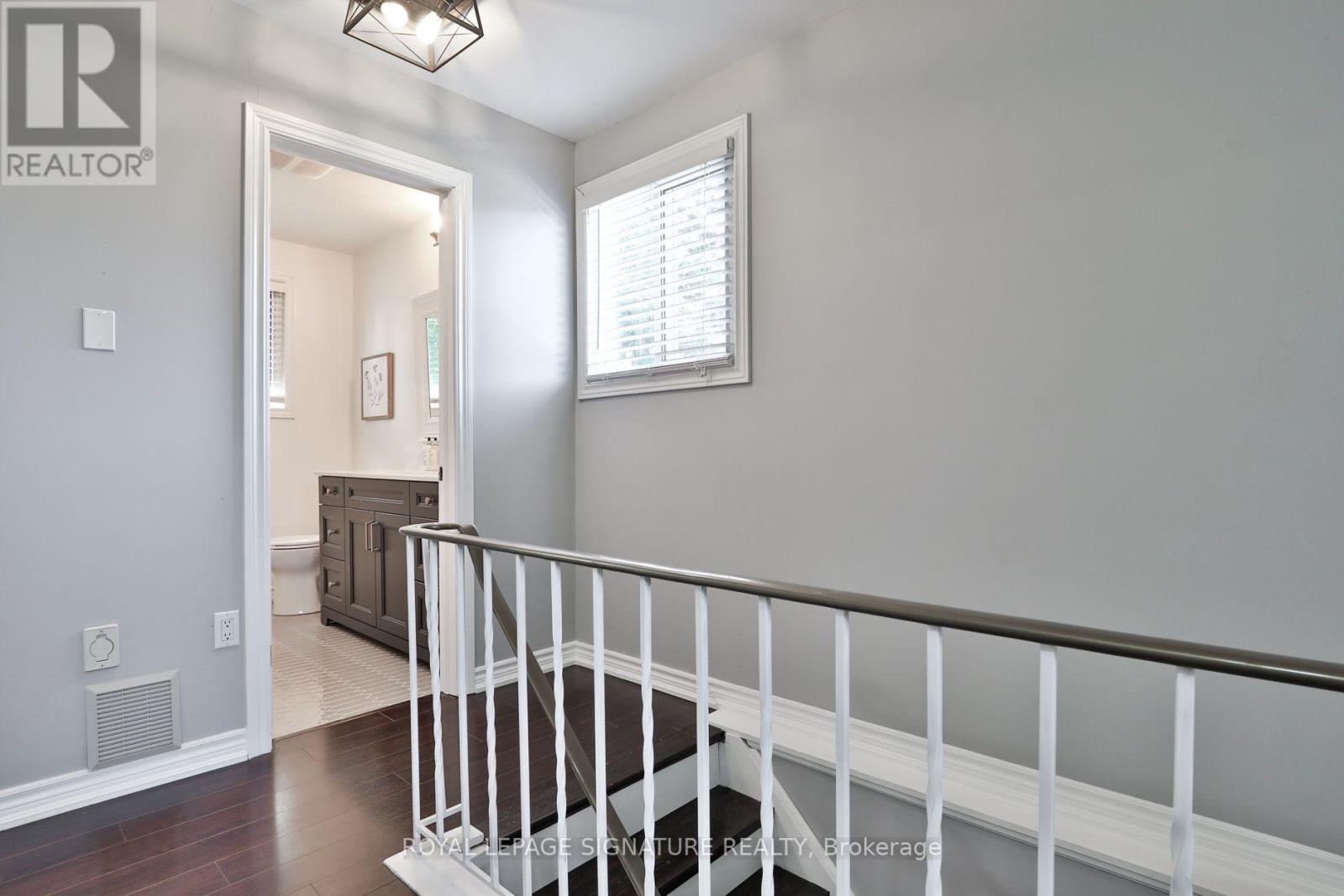 13 SMYTH CRESCENT - Image 19