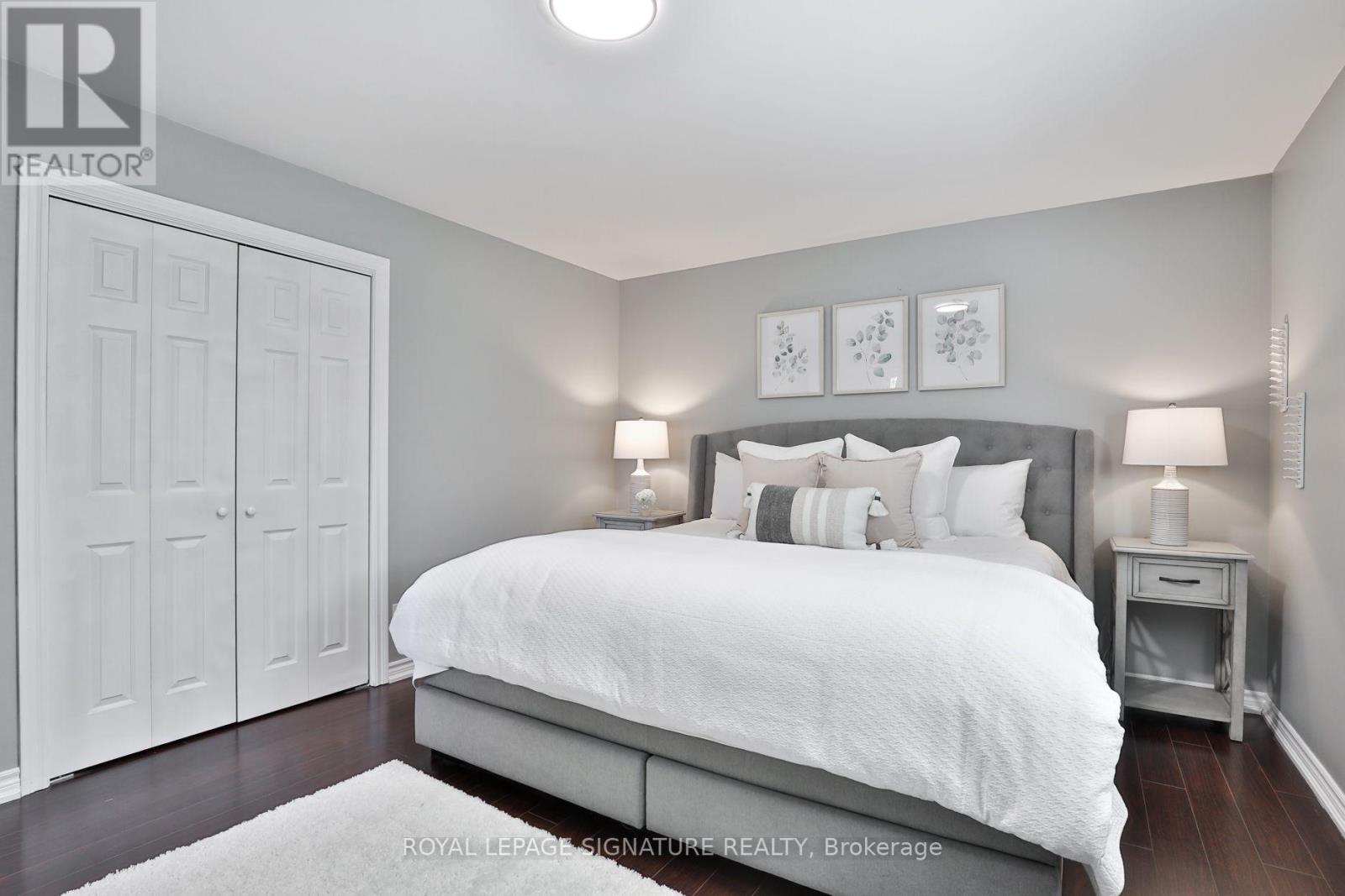 13 SMYTH CRESCENT - 23