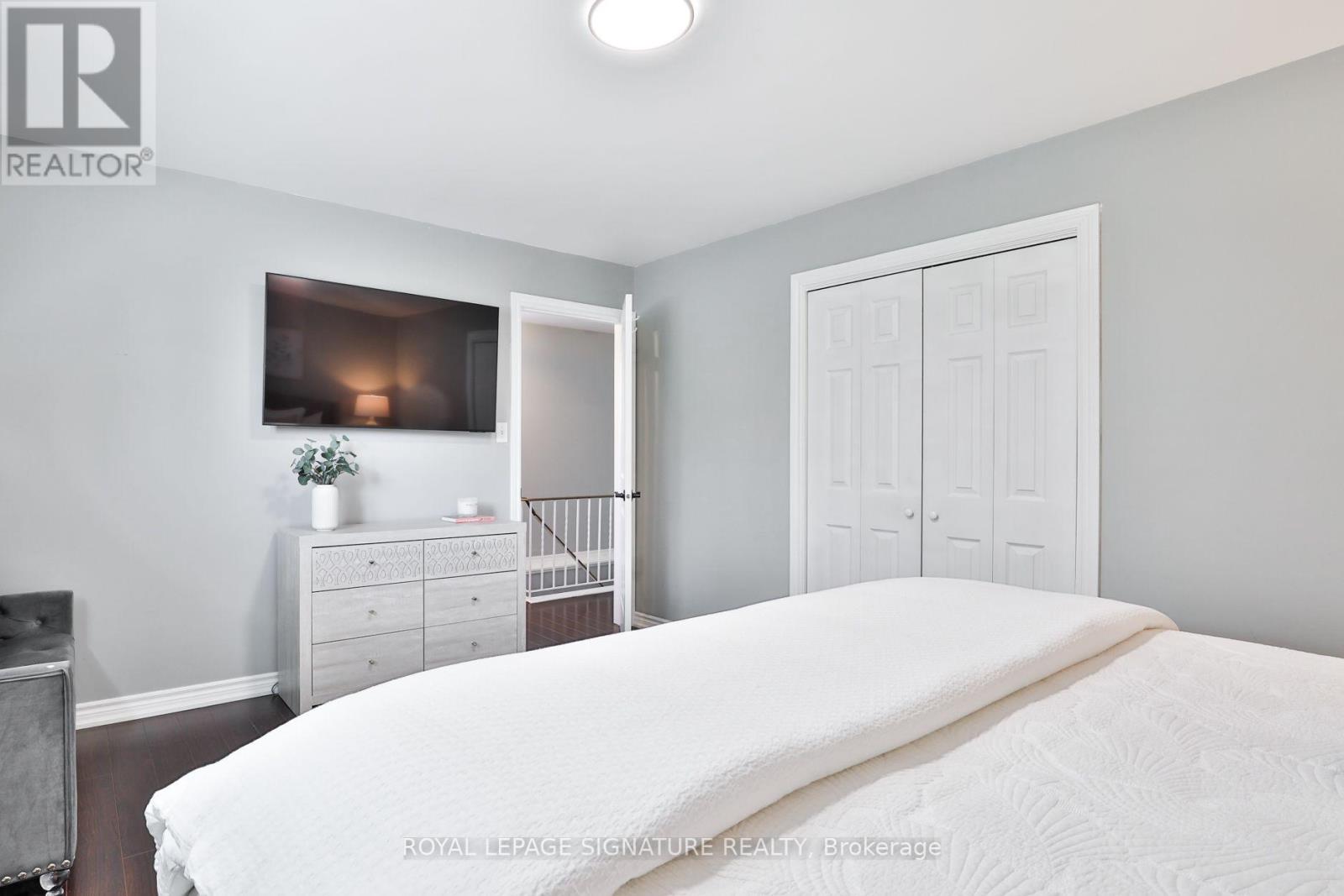 13 SMYTH CRESCENT - Image 25