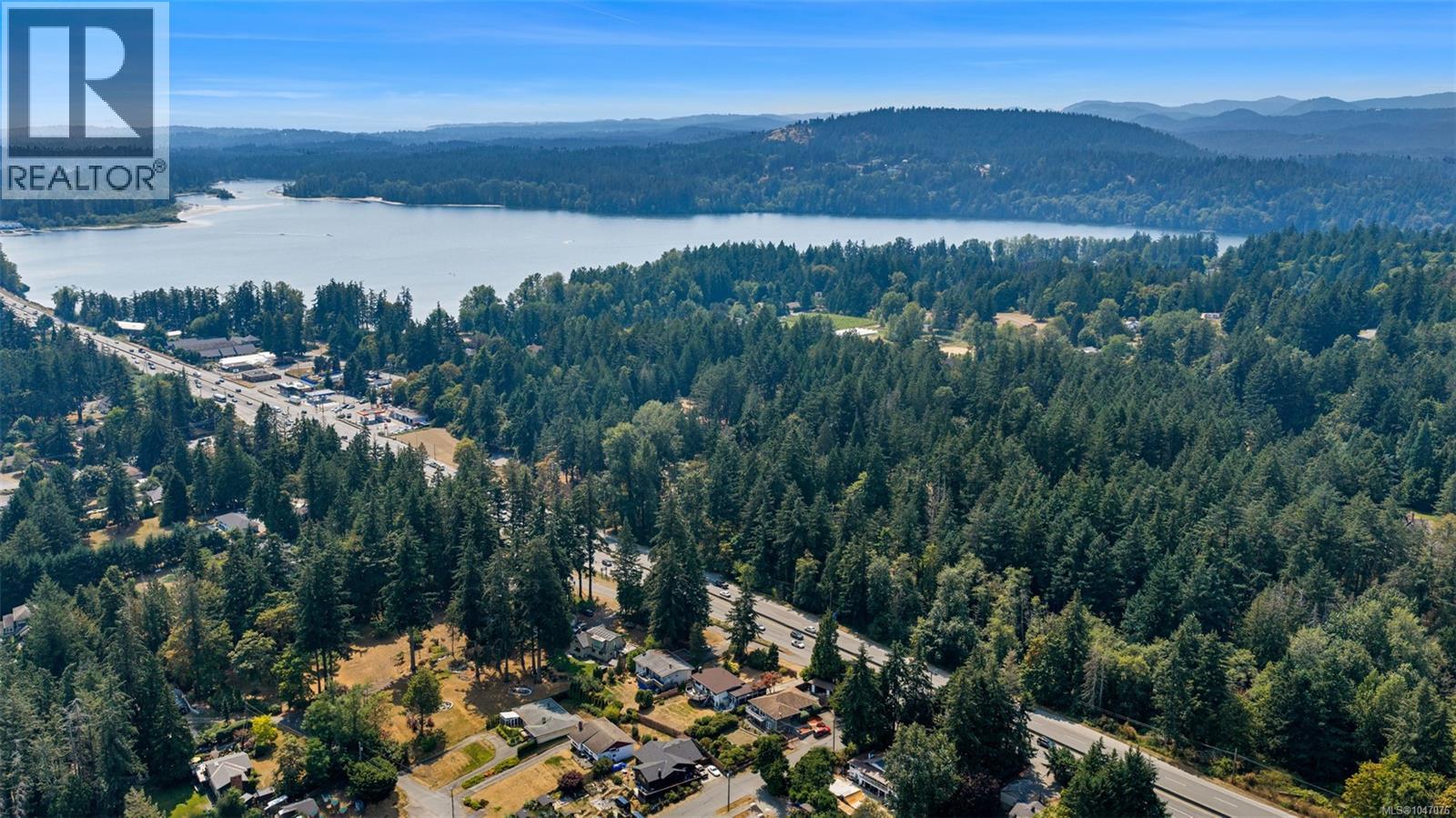  711 Wells Road, Saanich
