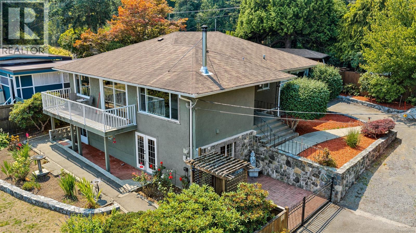 711 Wells Rd - 60
