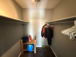 Bedroom - , Roblin, MB R0L1P0 Photo 11