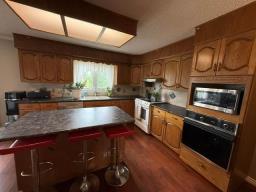 Office - , Roblin, MB R0L1P0 Photo 14