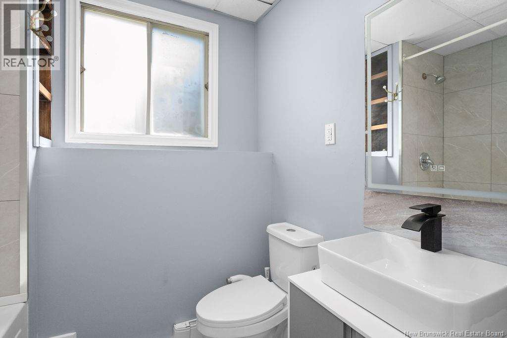 402 Marguerite Street - 35