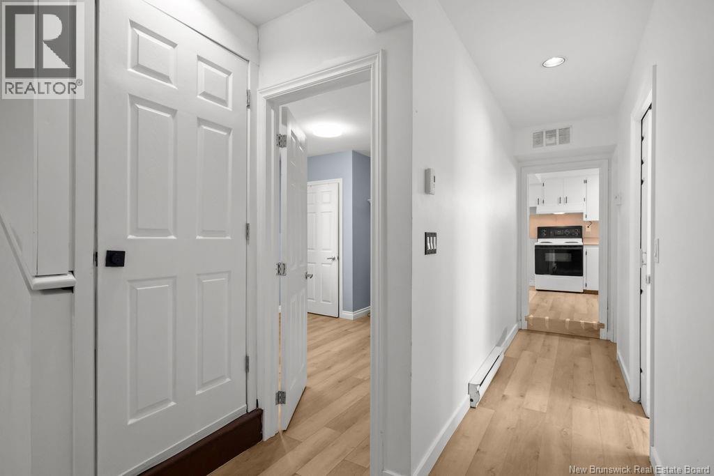 402 Marguerite Street - 29