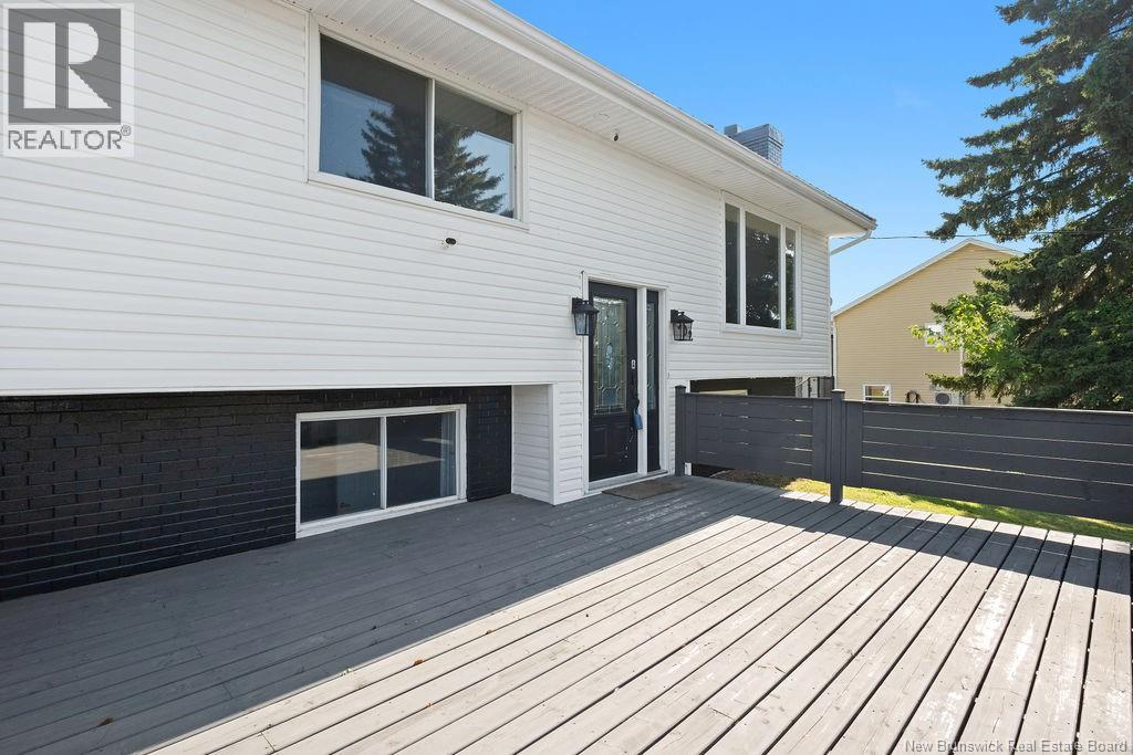 402 Marguerite Street - Image 6