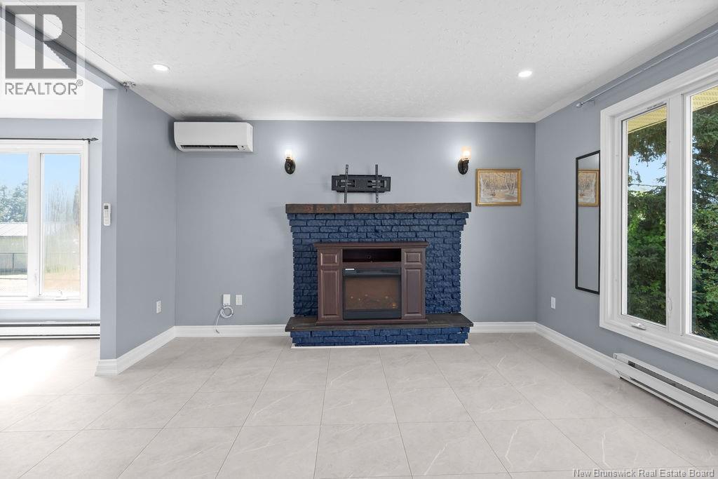 402 Marguerite Street - 13