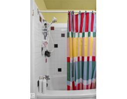 18247 93 Av Nw, Edmonton, AB T5T1V2 Photo 27