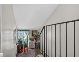 18247 93 Av Nw, Edmonton, AB T5T1V2 Photo 22