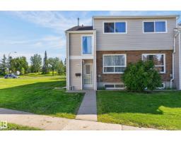 Row / Townhouse for sale at 18247 93 Av NW, Edmonton — MLS® E4504247
