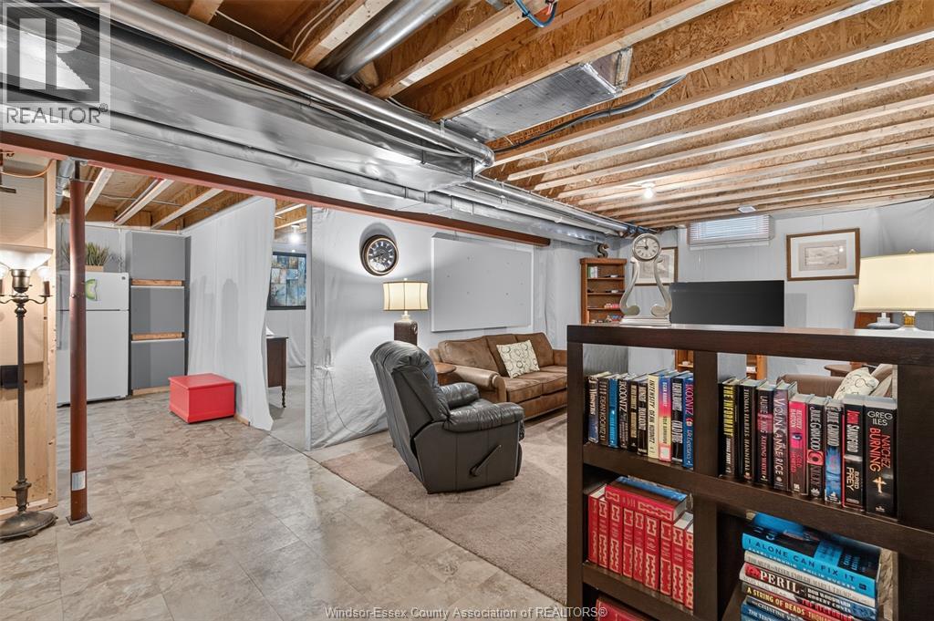 1818 LUXURY - Image 28