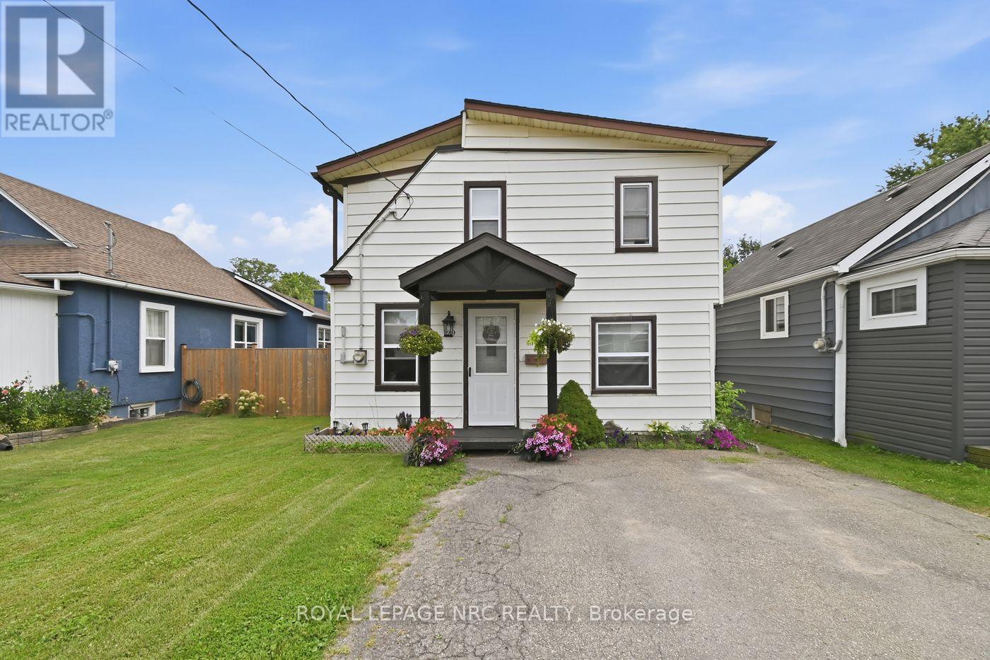29 WELLINGTON STREET - 1