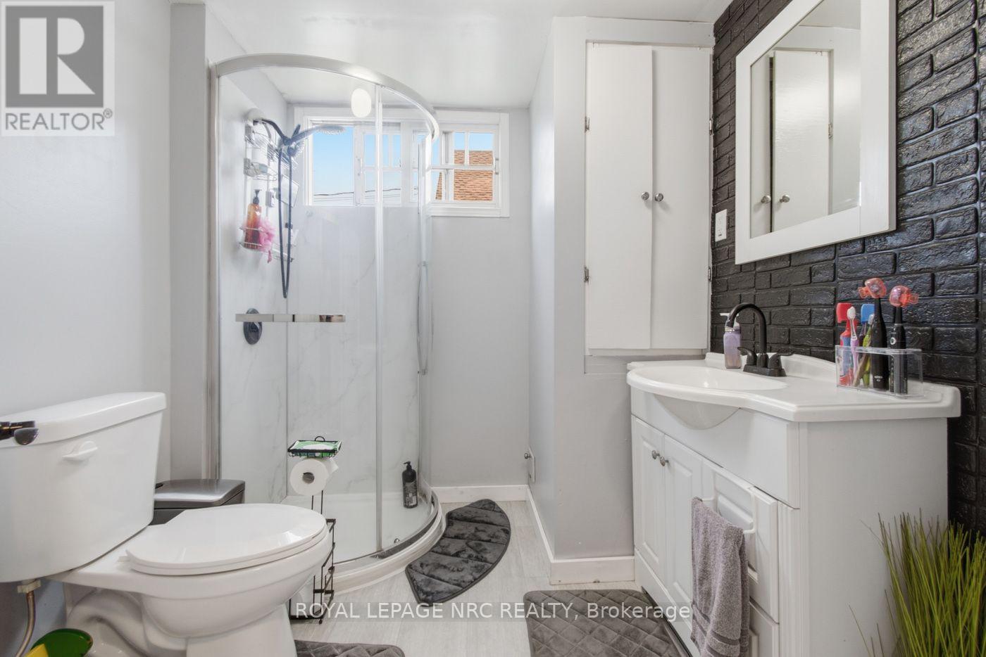 29 WELLINGTON STREET - Image 5