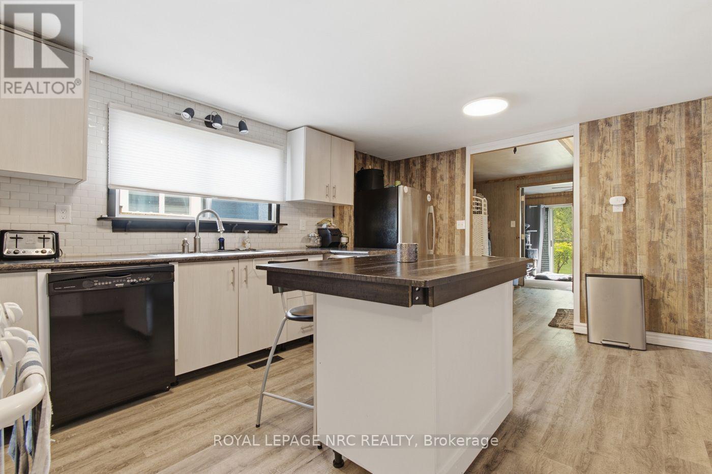 29 WELLINGTON STREET - Image 10