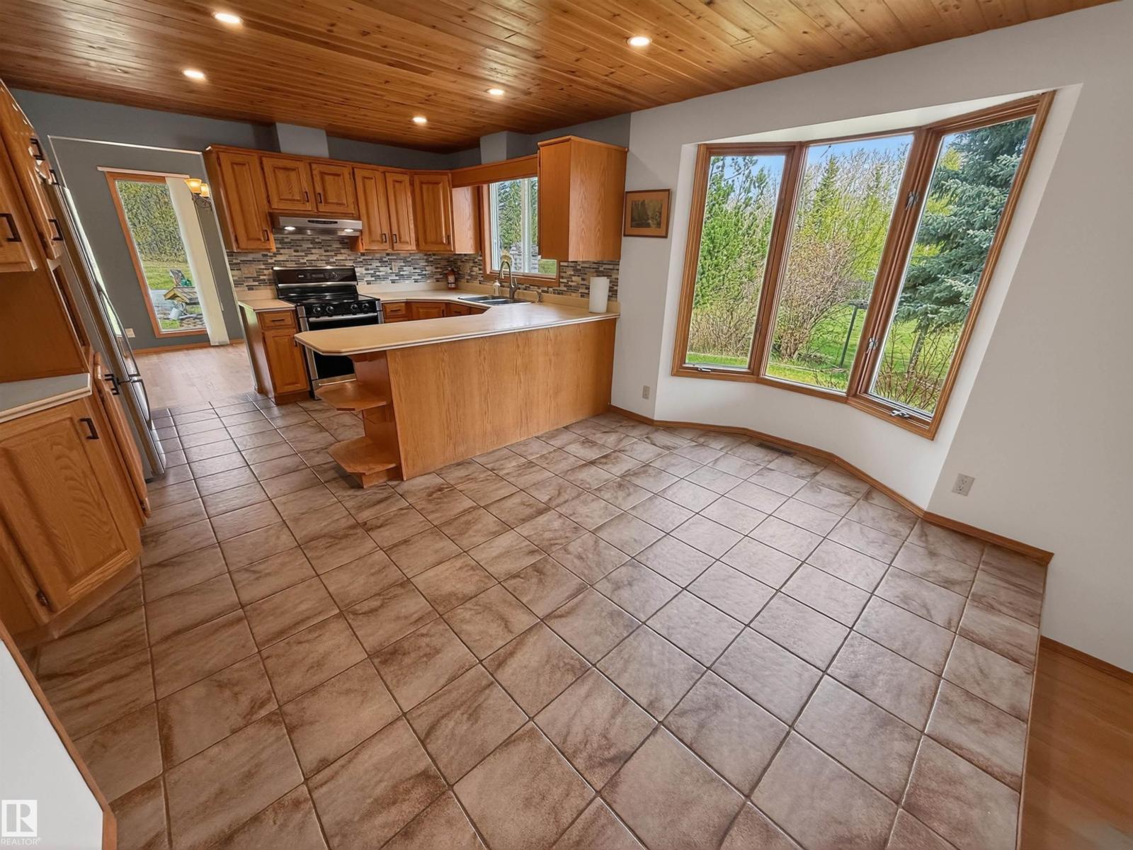 #6 53218 RGE ROAD 14 - Image 22
