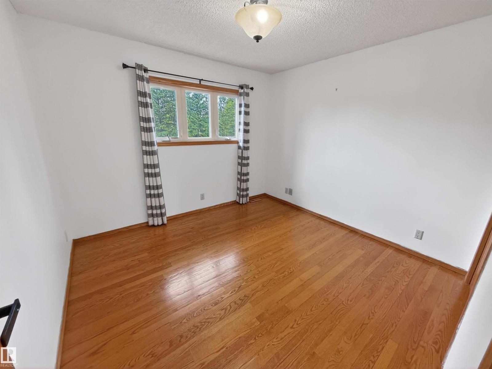 #6 53218 RGE ROAD 14 - Image 34