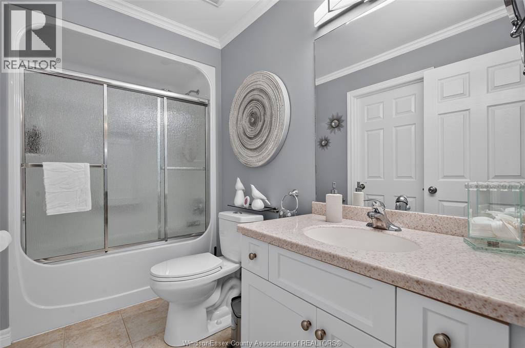 1818 LUXURY - Image 24