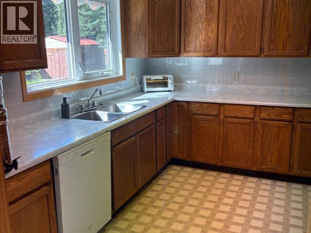 30 SAWMILL ROAD - 6