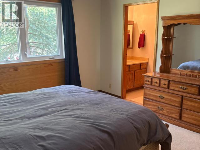 30 SAWMILL ROAD - 13