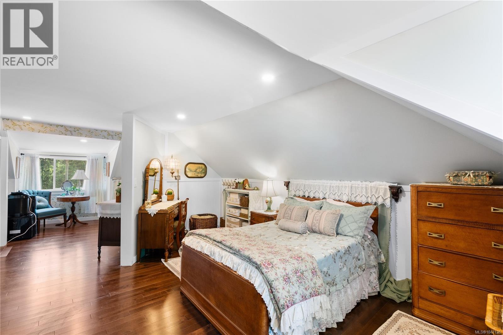 1220 Shawnigan-Mill Bay Rd - Image 27