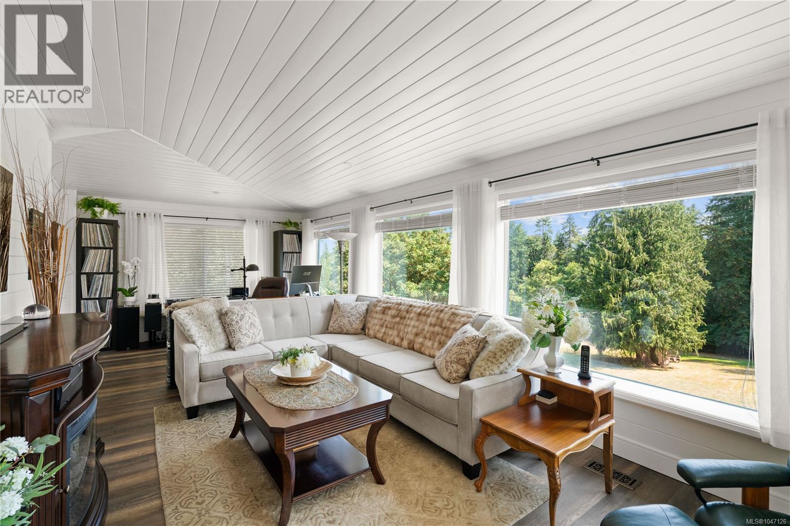 1220 Shawnigan-Mill Bay Rd - 17