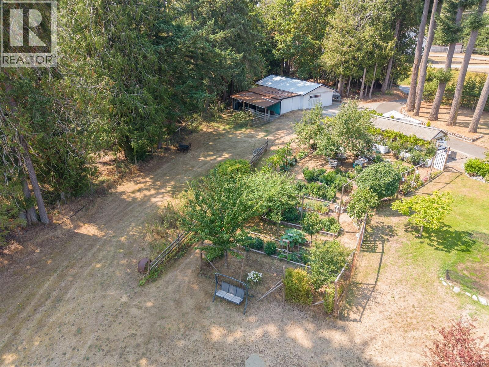 1220 Shawnigan-Mill Bay Rd - Image 86
