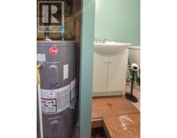 221 Spar St, Sayward, BC V0P1R0 Photo 56