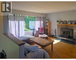 Bedroom - 221 Spar St, Sayward, BC V0P1R0 Photo 9