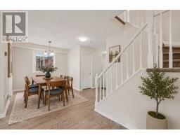 54 Meadowcroft Crescent, Ottawa, ON K1J1H2 Photo 10