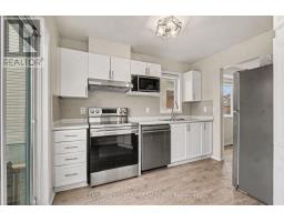 54 Meadowcroft Crescent, Ottawa, ON K1J1H2 Photo 12