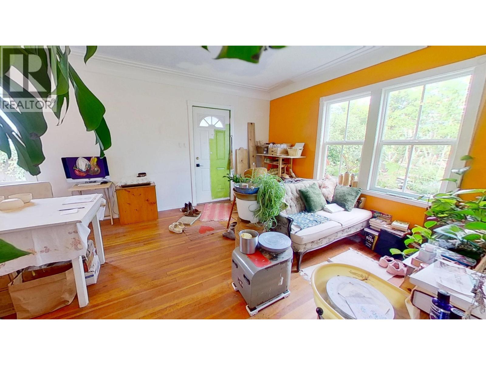 10419 104 AVENUE - Image 11