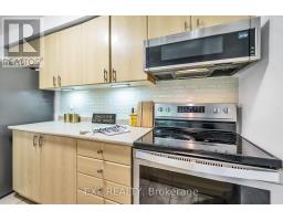208 - 83 Aspen Springs Drive, Clarington, ON L1C5J7 Photo 9