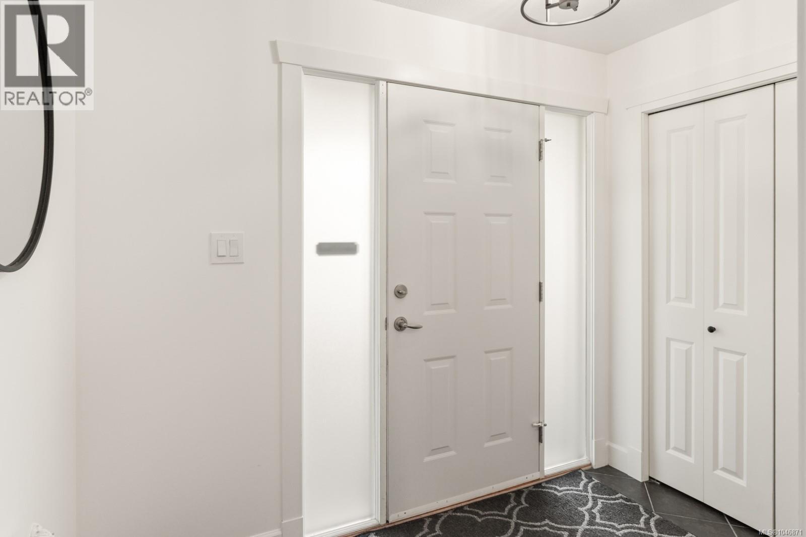 595 Sarum Rise Way - 5