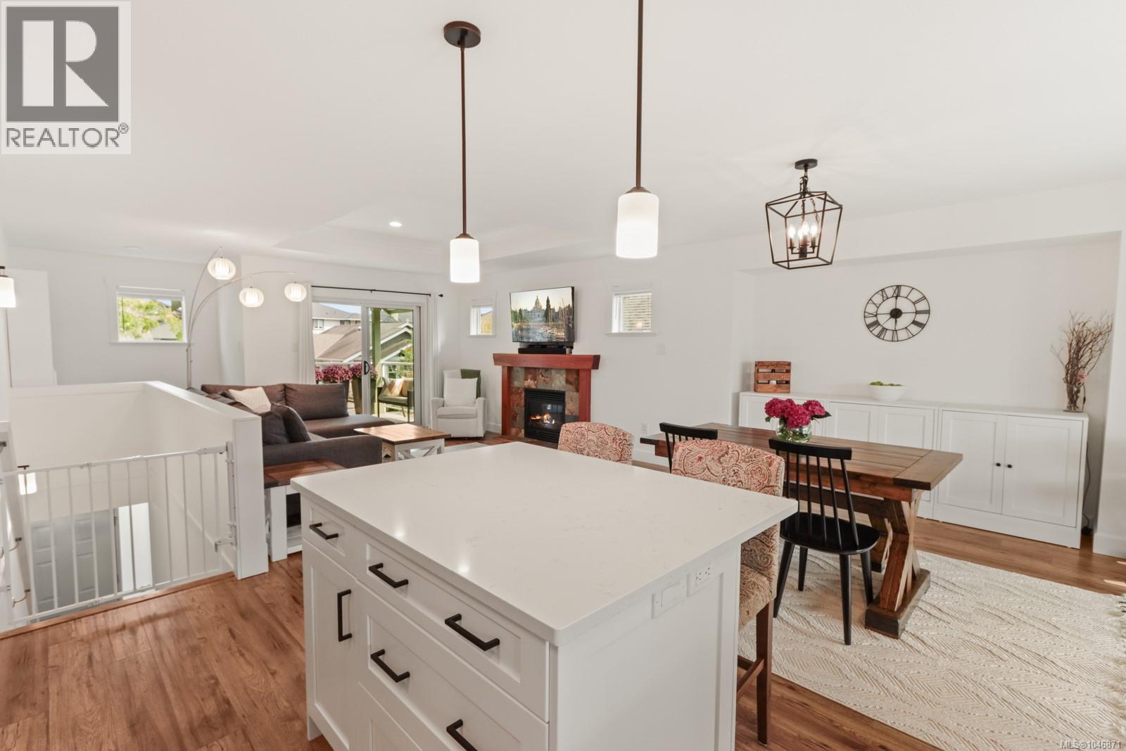 595 Sarum Rise Way - 12