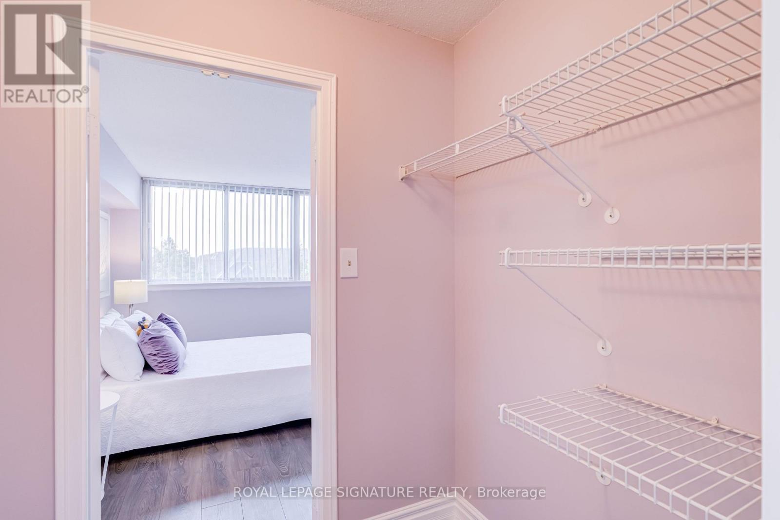 #405 880 DUNDAS STREET W - Image 33