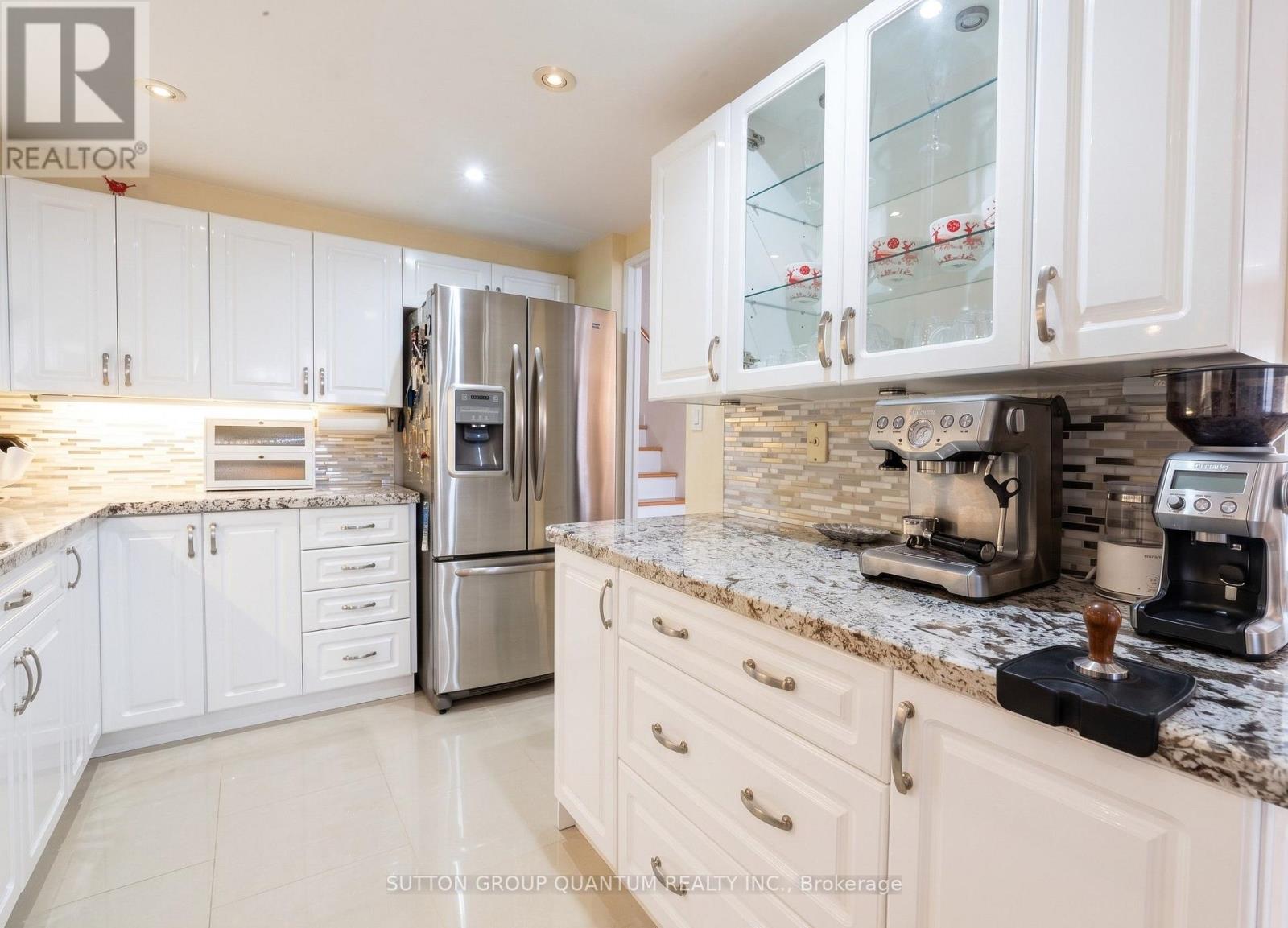 #1810 11 WINCOTT DRIVE - 12