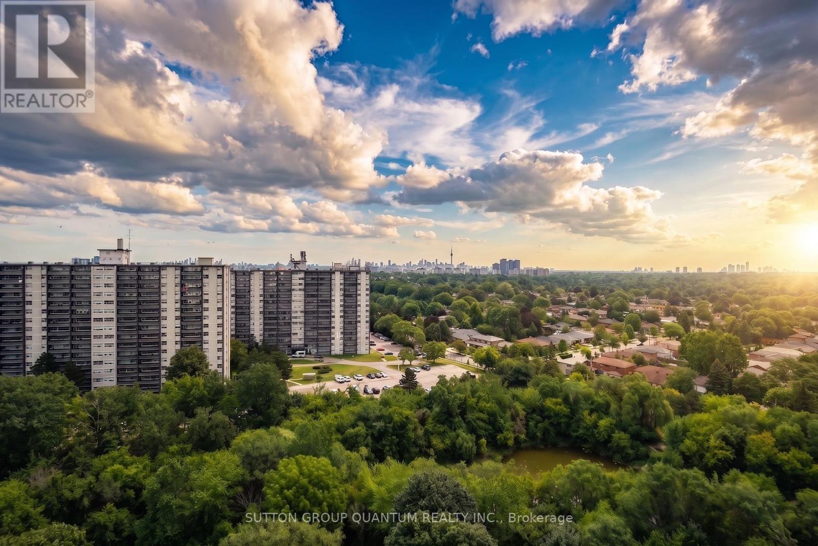#1810 11 WINCOTT DRIVE - 22