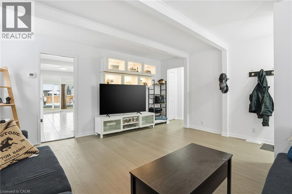 4 HILDA Street - Image 10