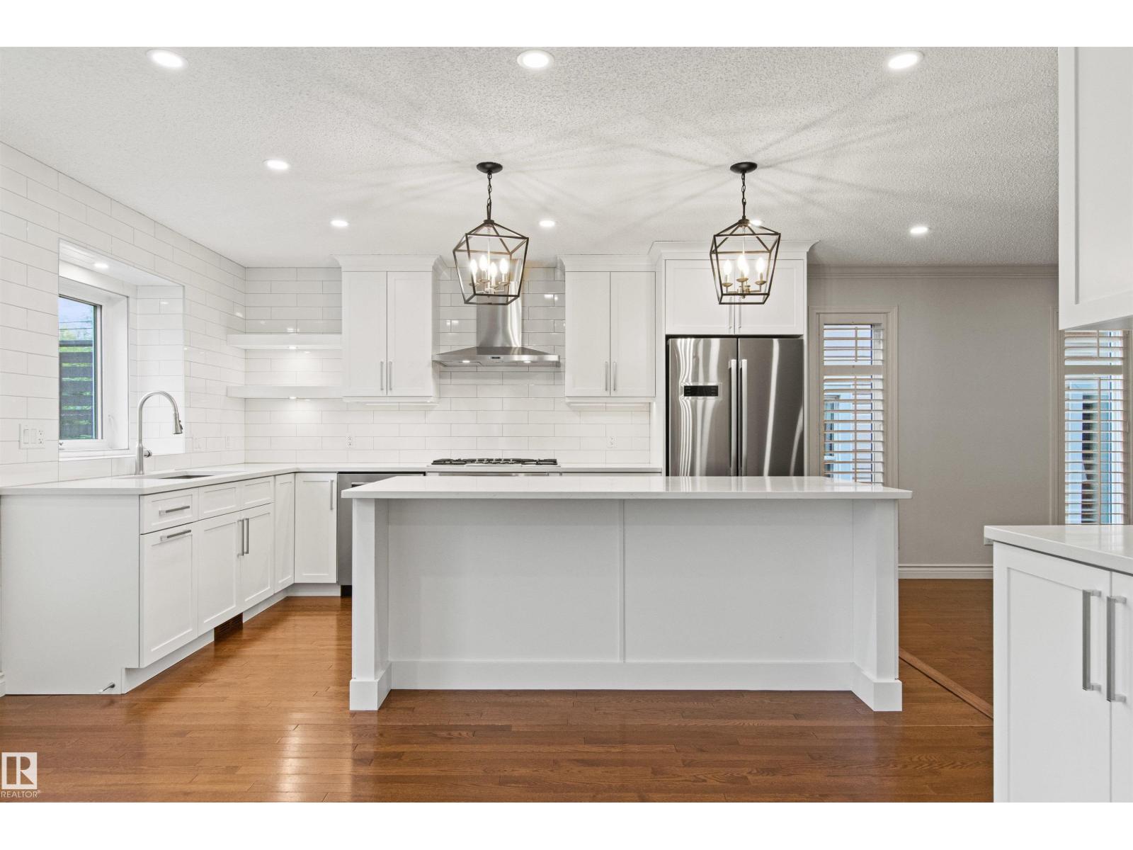10626 125 ST NW - Image 15