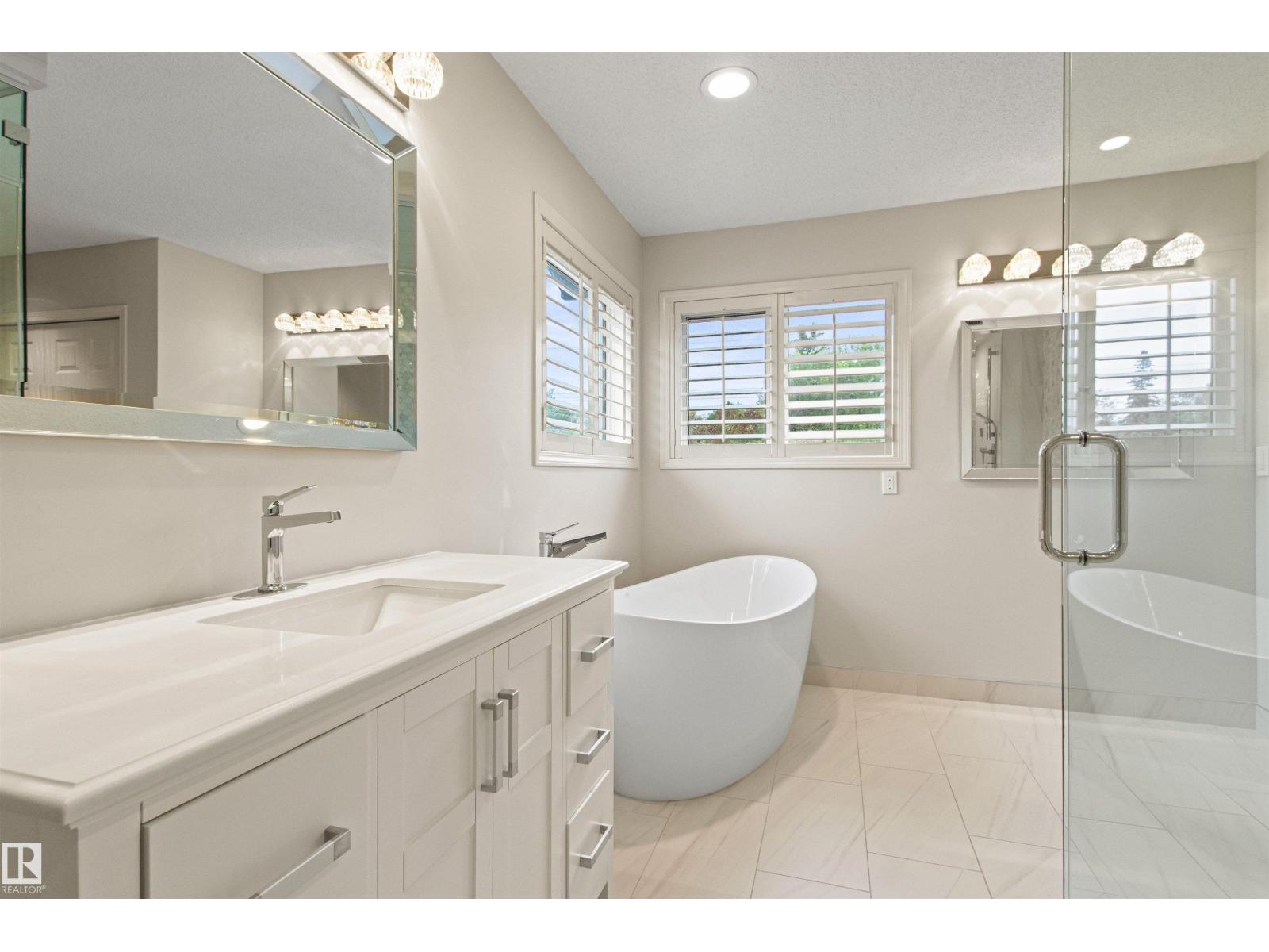 10626 125 ST NW - 50