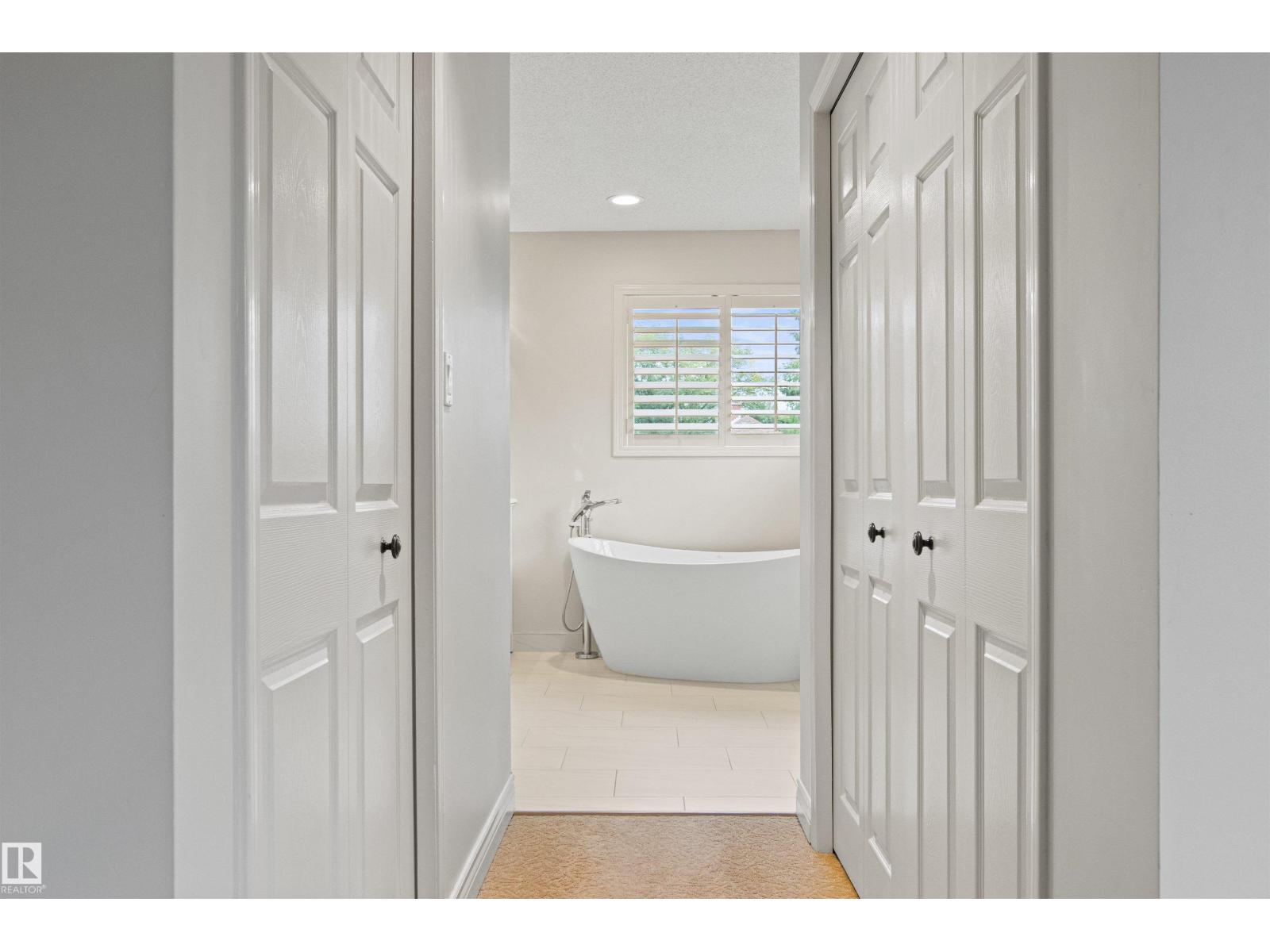 10626 125 ST NW - Image 48