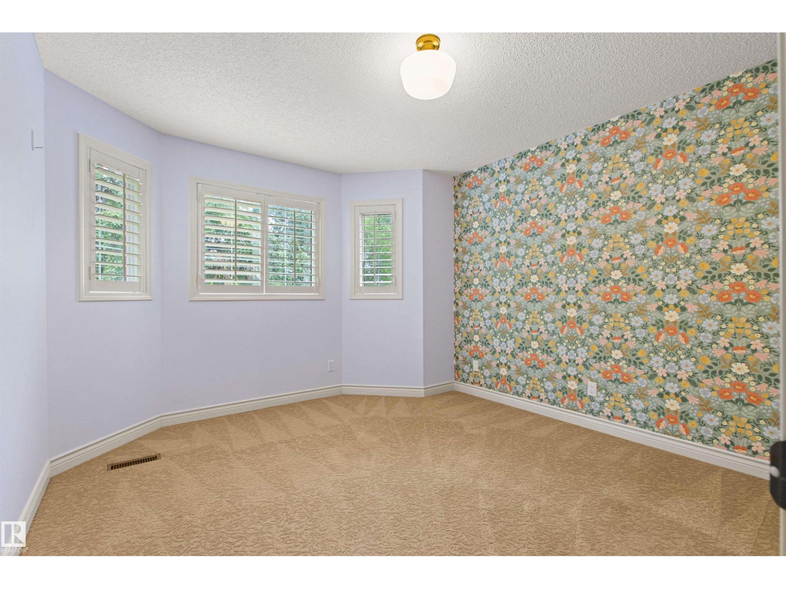 10626 125 ST NW - Image 54